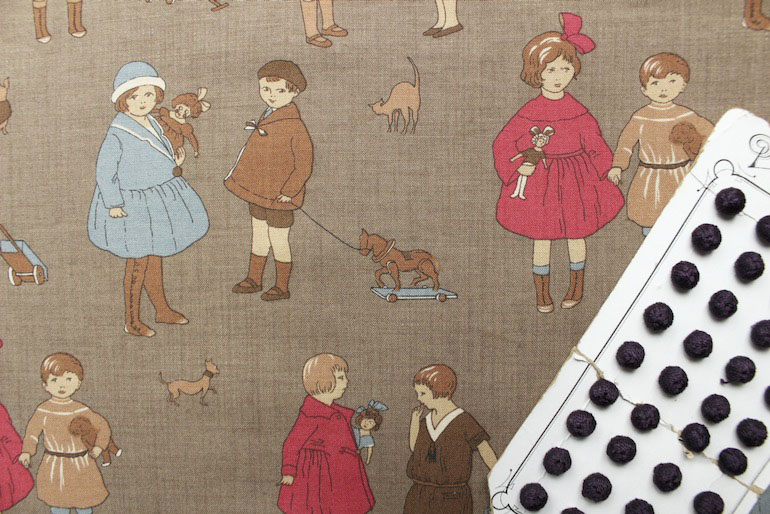 Ji FG Petite Odile ちいさな子